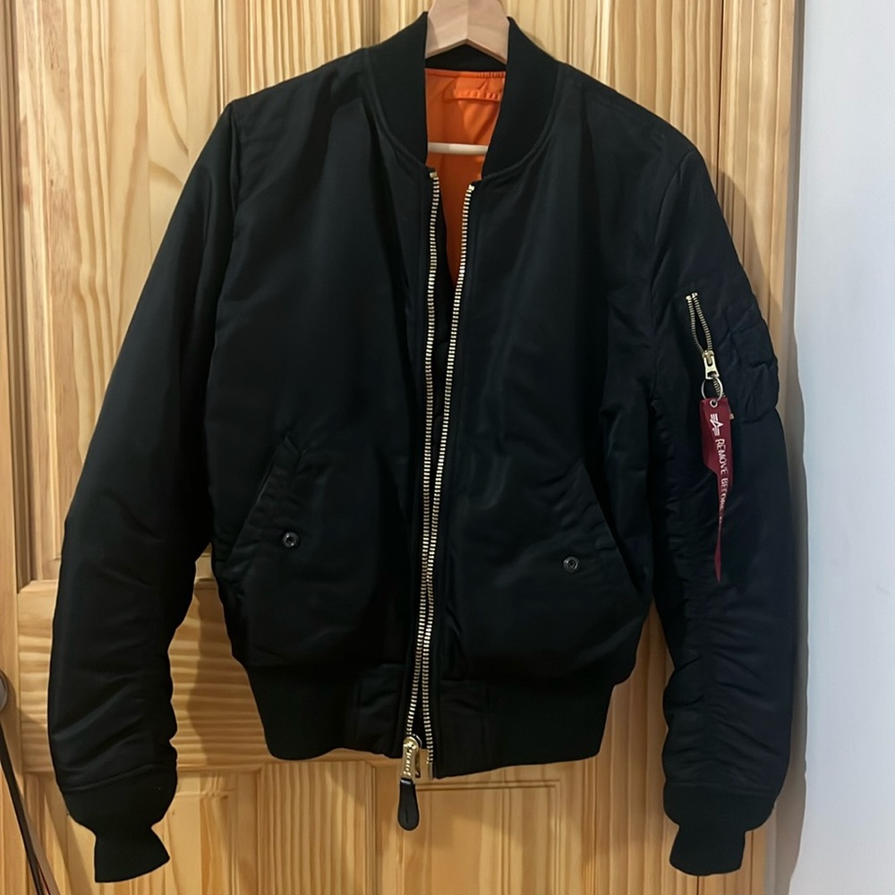 ALPHA INDUSTRIES Slim fit Men’s bomber jacket